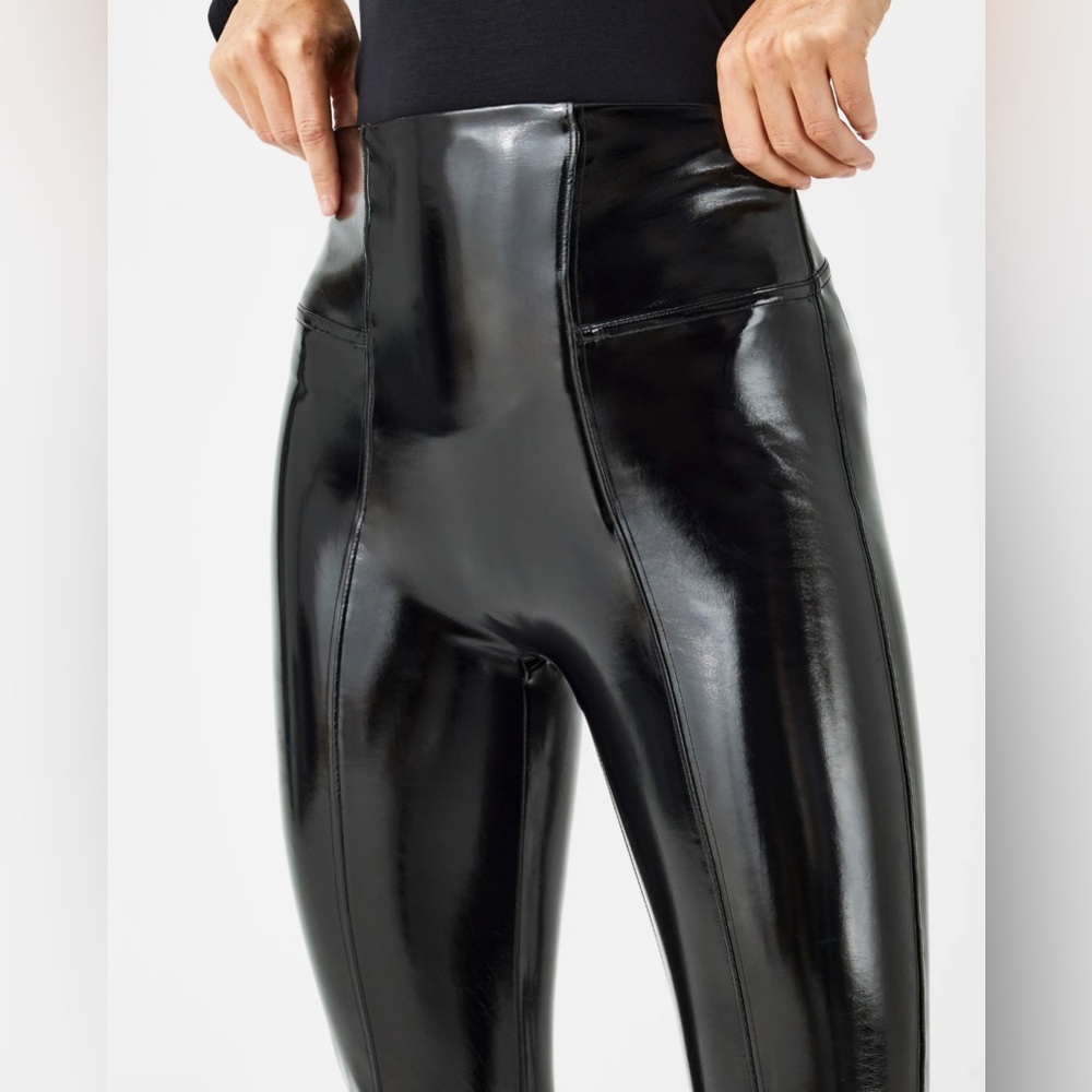Spanx Faux Patent Leather Leggings in Navy - Picture 4 of 5